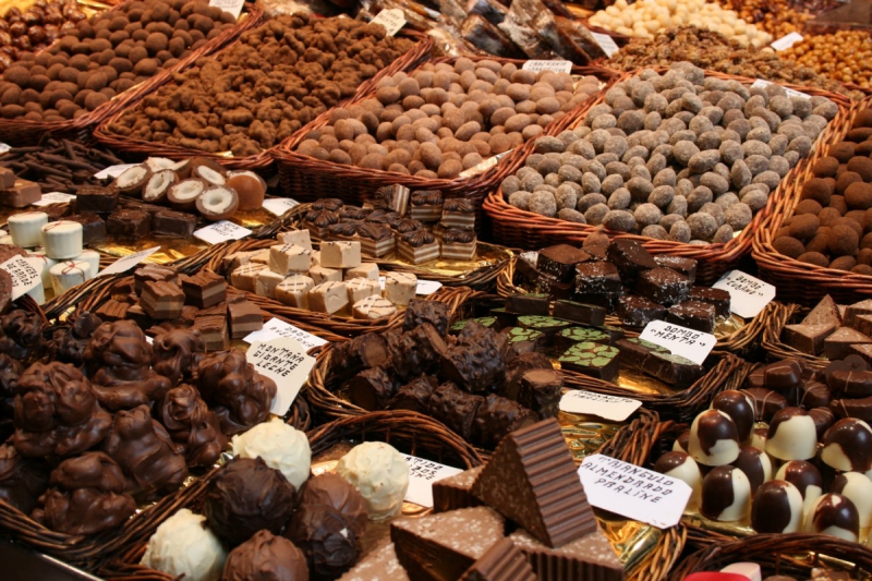 boulangerie-ENTRAUNES-min_chocolates_chocolate_nibble_sweetness_fine_chocolates_gourmet_candy_brand-752083